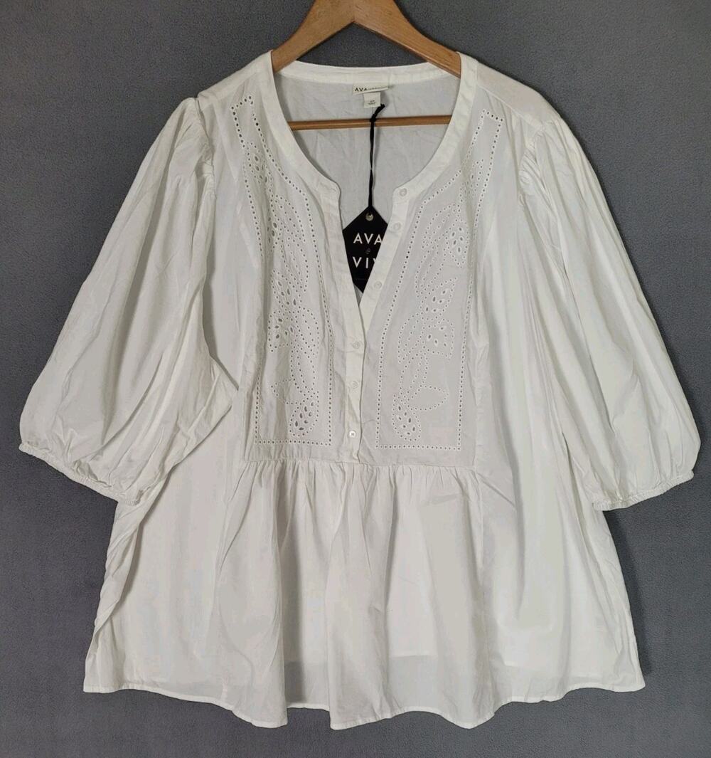Ava & Viv Women's Blouse Ivory V Neck Button Embroidered Design Top Size 3X